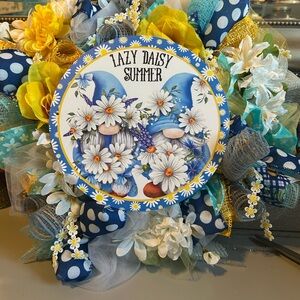 Lazy Daisy Summer Floral Wreath Sign - Blue & Yellow